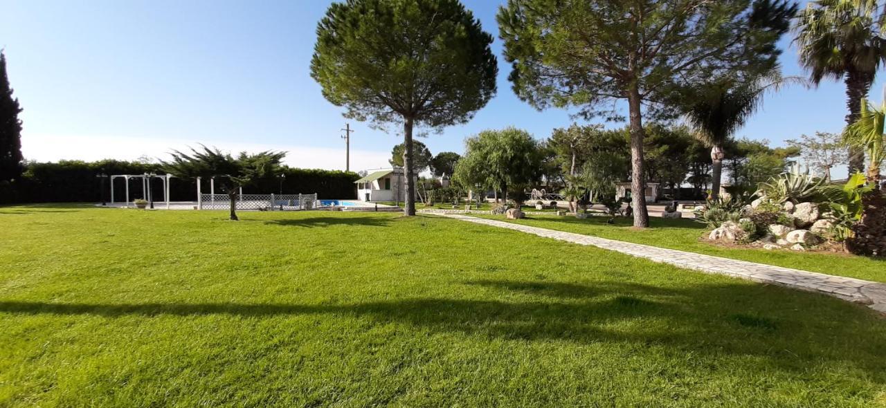 Masseria San Nicola B&B Torre Santa Susanna Kültér fotó